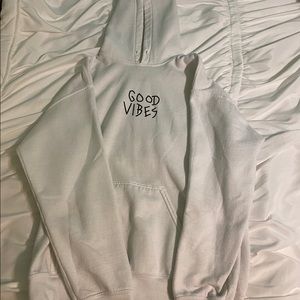 White good vibes hoodie